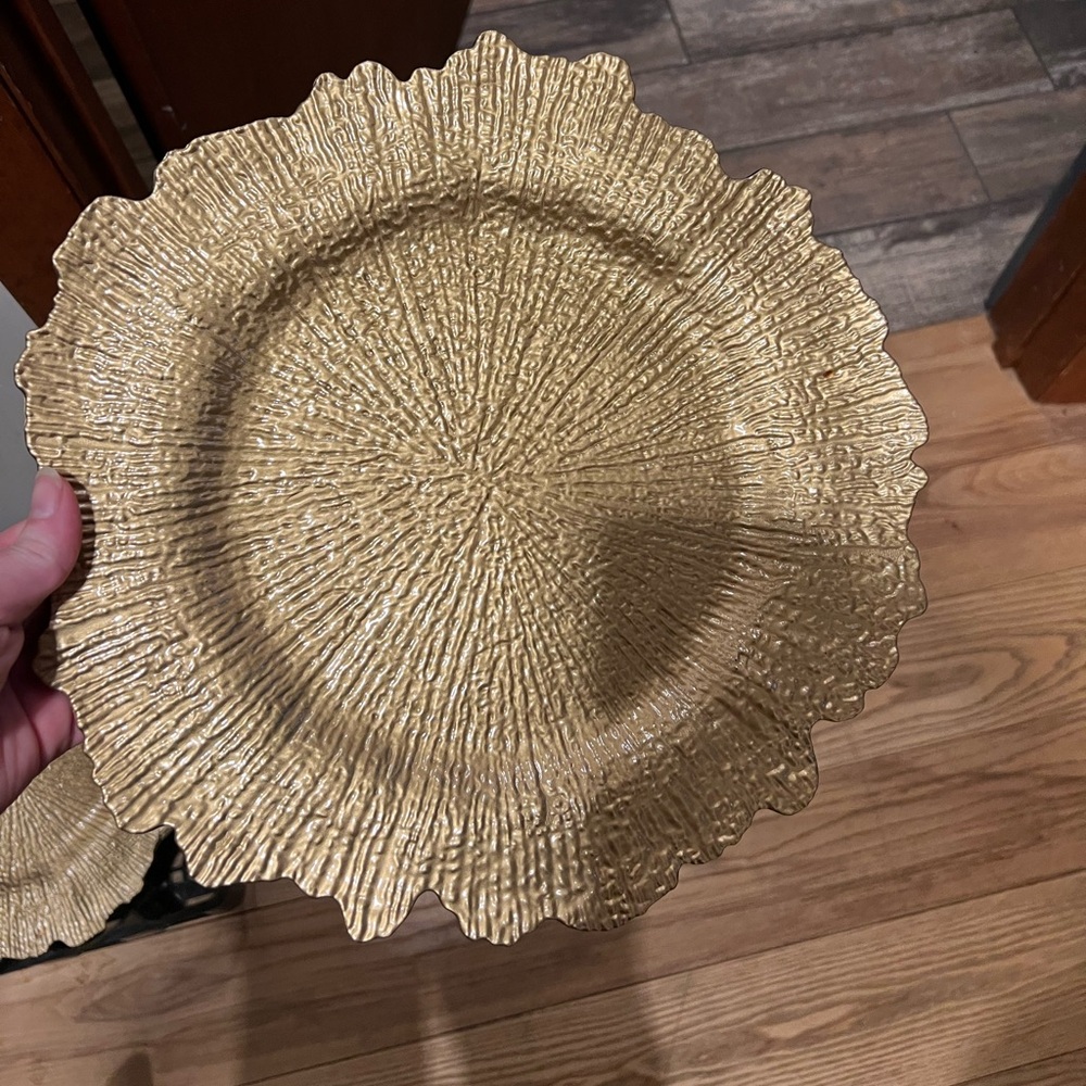 36 13” gold charger plates